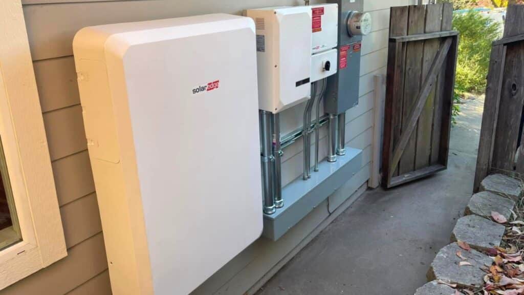 Solar Plus Battery Backup Keeping the Power On During Outages Expert Solar Battery Installation Fisher Electric California